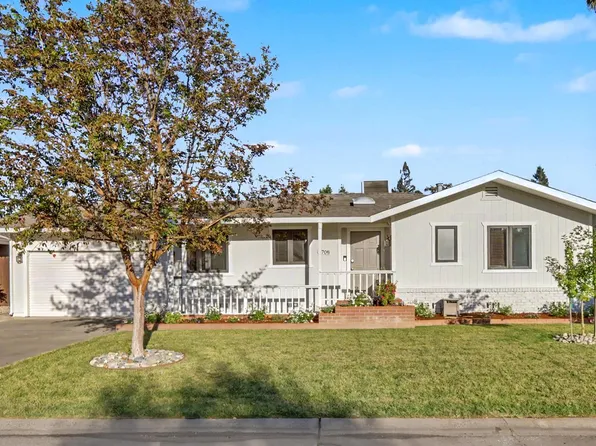 1708 Daphne Ave, Sacramento, CA 95864