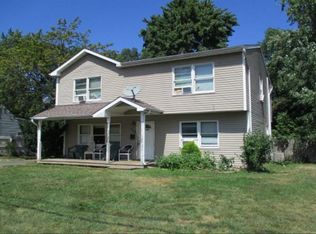 150 Stanley Dr, Centereach, NY 11720