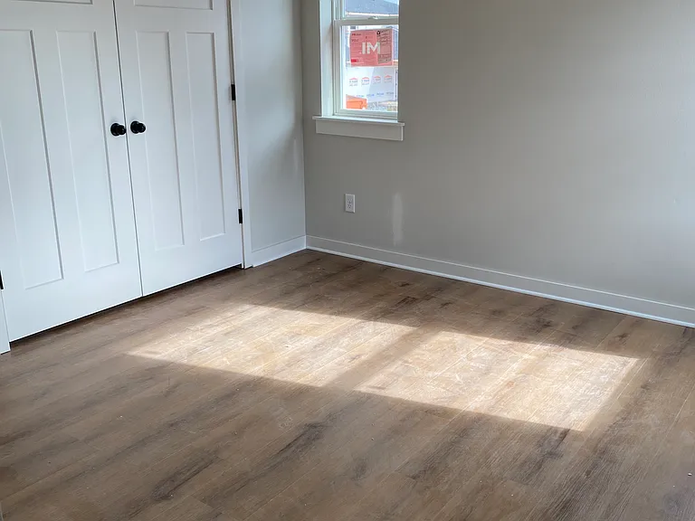 613 Cosmos St — Photo 5