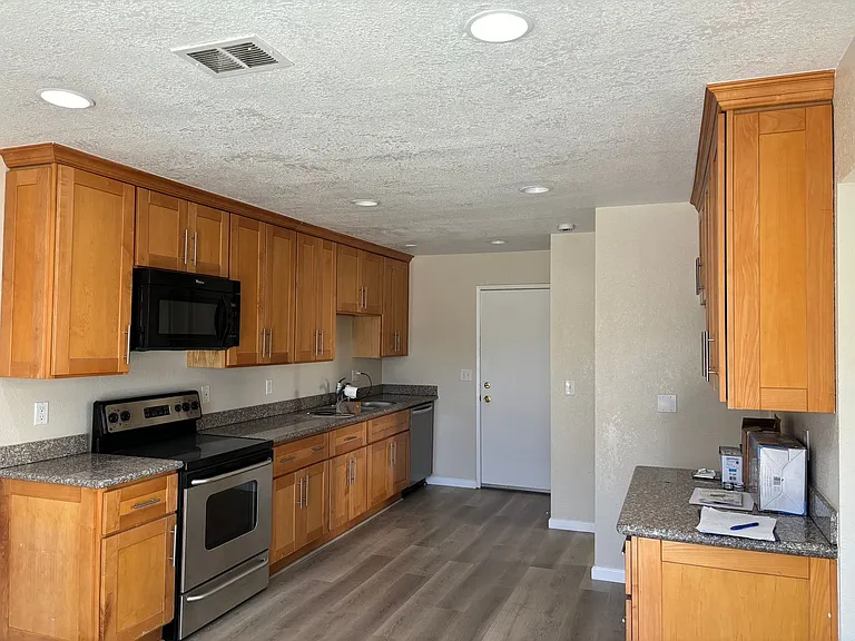 239 Almondtree Ln — Photo 5