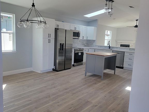 2nd image of 2604 Sam Hardwick Blvd