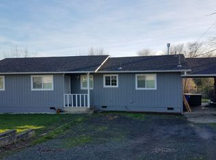 240 NW Lost Ln, Winston, OR 97496