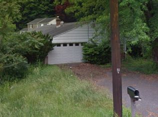 765 N Ridley Creek Rd, Media, PA 19063