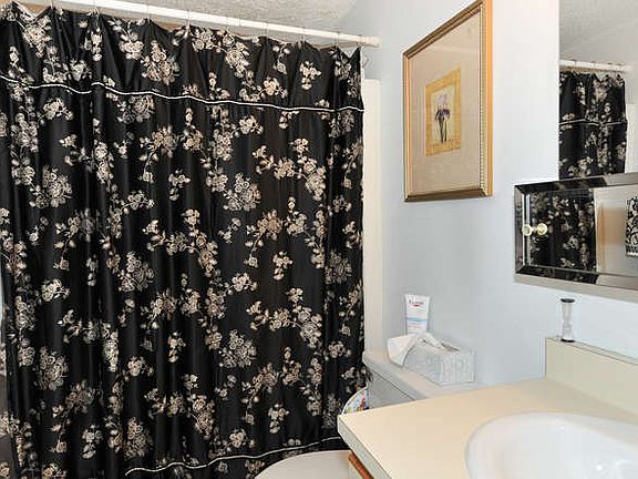 5th image of 30 Revere Beach Pkwy APT 412