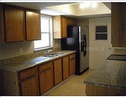 4th image of 82 W Cedarwood Cir