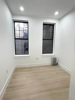 Rented by Jonis Realty | media 22