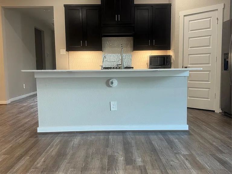 3803 Ryans Rock Ct — Photo 8