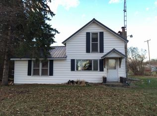 407 S County Line Rd, Tekonsha, MI 49092