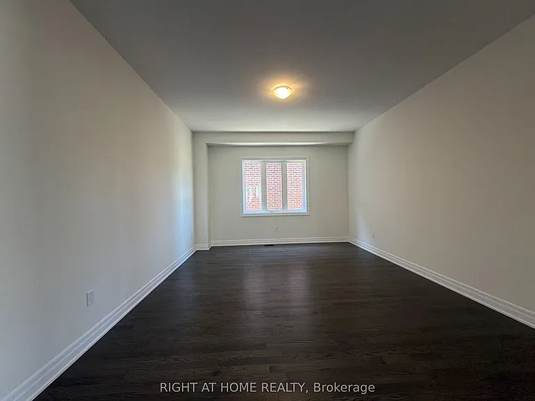 2127 Binbrook Dr — Photo 10