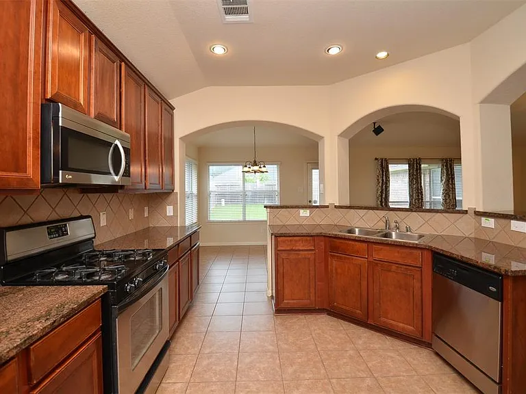 5115 Trevors Trace Ln — Photo 12