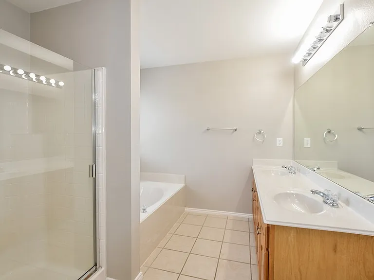 705 Orchid Blvd — Photo 11