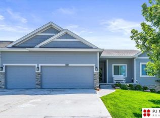 8165 S 188th St, Omaha, NE 68136