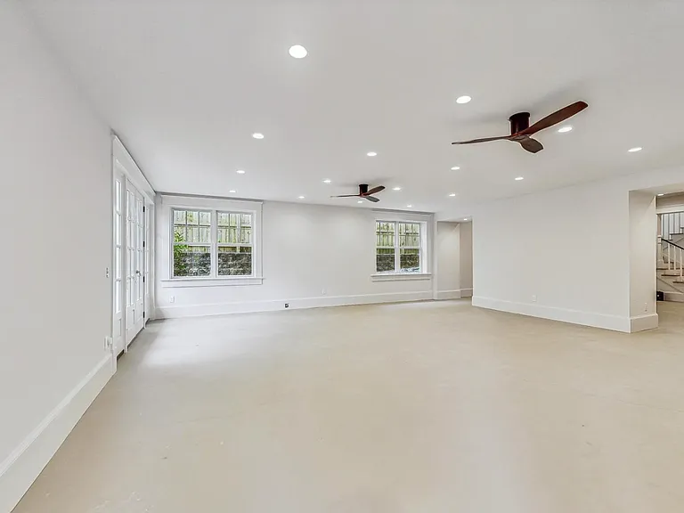 4 E Dr NE #MAIN HOUSE — Photo 7