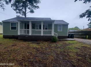 367 Snow Hill St, Ayden, NC 28513