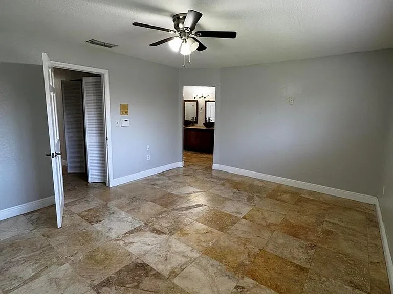 3681 SW 132nd Pl — Photo 9