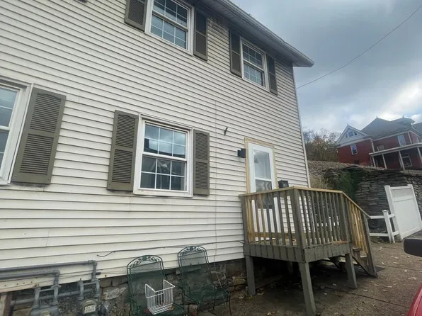West Newton Duplex, 403-405 E Main St, West Newton, PA 15089