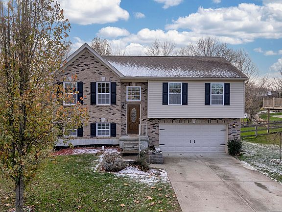 2nd image of 10285 Cedarwood Dr