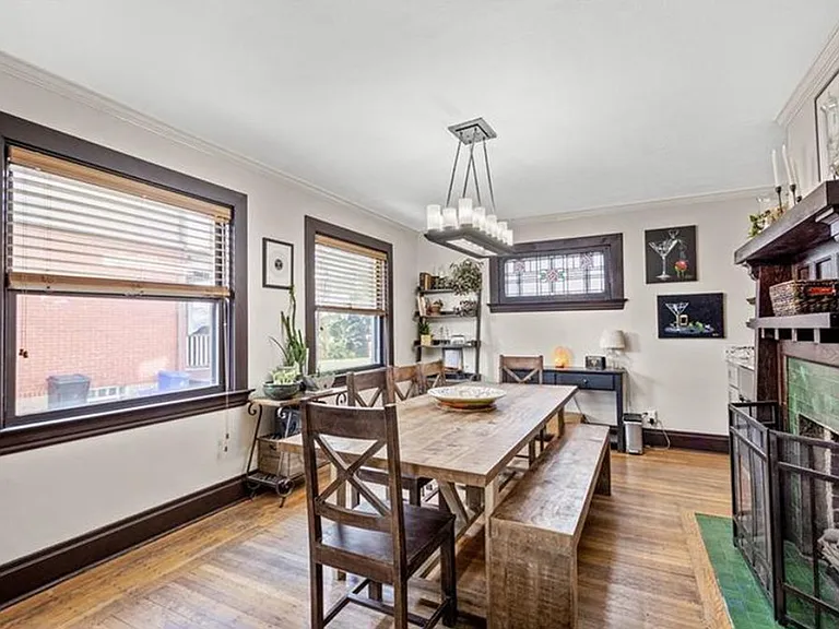 145 Oliver Ave — Photo 6