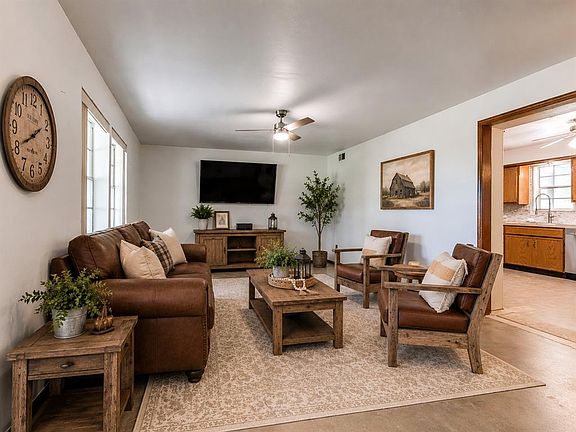 5th image of 7085 Ponderosa Ln