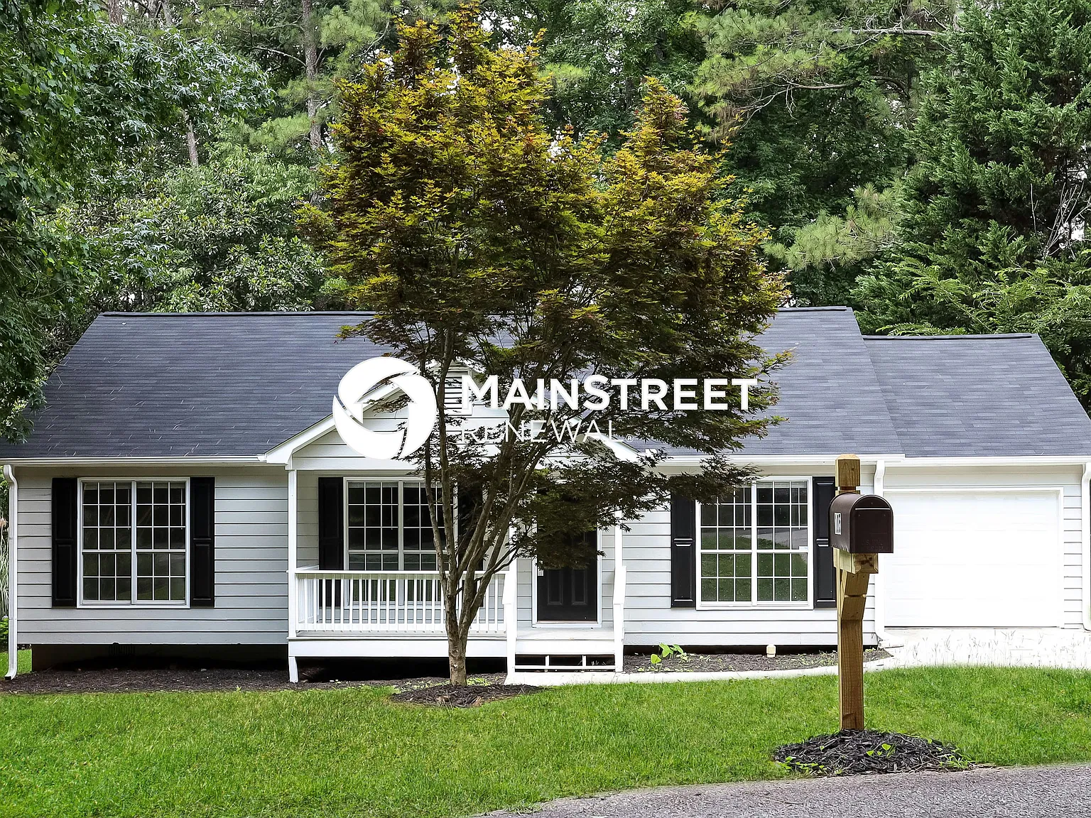 105 Woodridge Dr — Photo 1