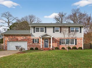 1025 Walt Whitman Way, Virginia Beach, VA 23455