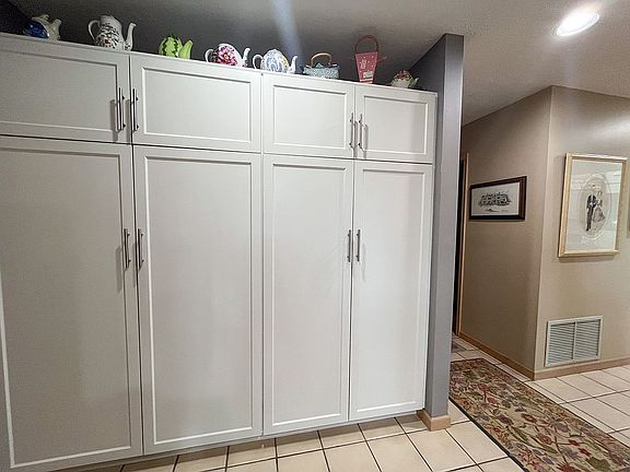Kitchen Pantry