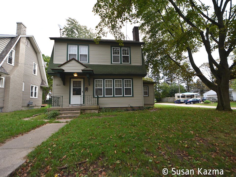 1st image of 1860 Linden Ave SE