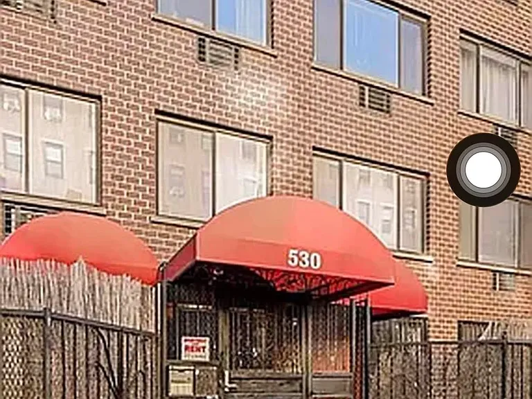530 W 47th St #6D — Photo 3