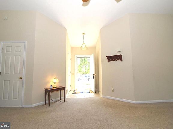 4th image of 177 Willamette Dr