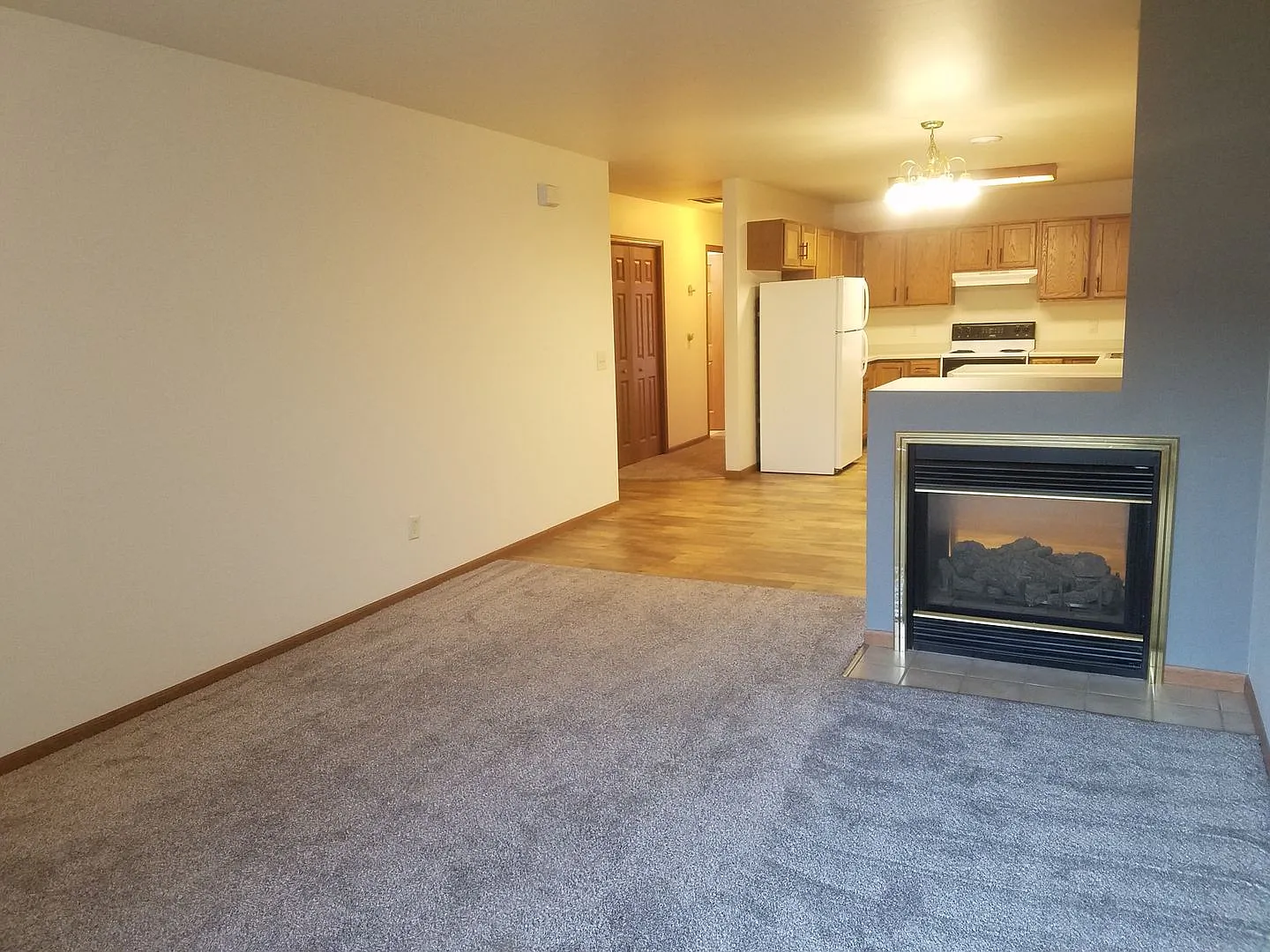 2825 Prestige Ct — Photo 2