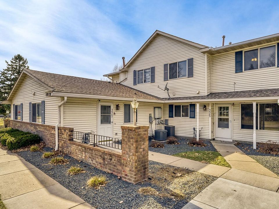 1st image of 3985 Parkridge Dr