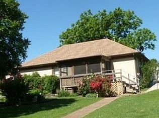 125 E Grand St, Shidler, OK 74652