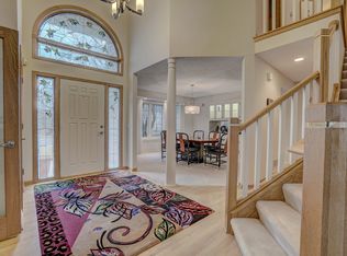 800 Promontory Pl, Eagan, MN 55123