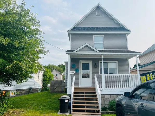 719 Peck St, Sault Sainte Marie, MI 49783
