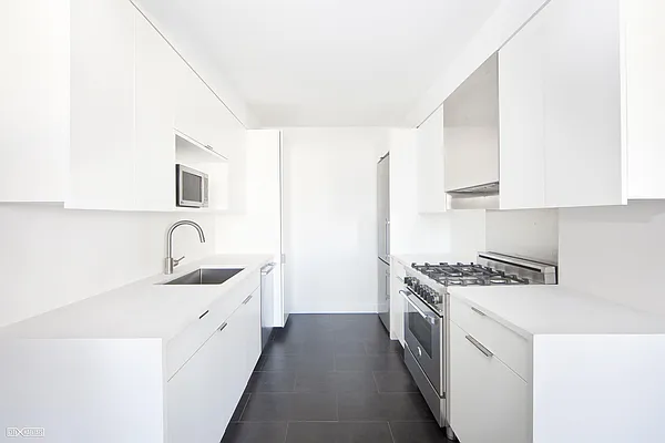 Sold by Citi Habitats | media 4