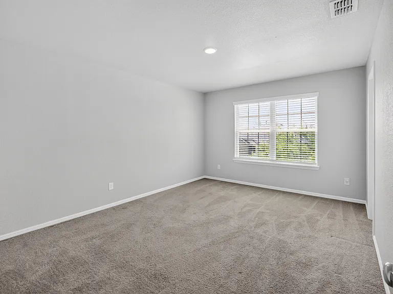 5913 Pensby Dr — Photo 21