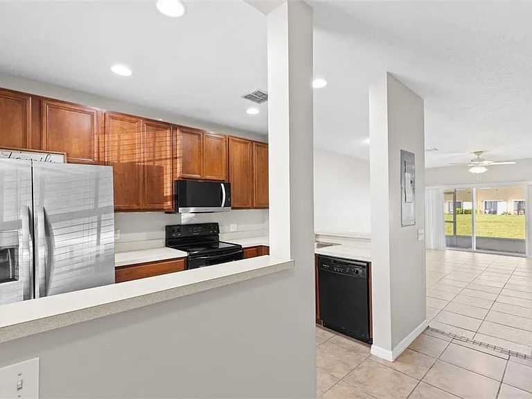20414 Berrywood Ln — Photo 3