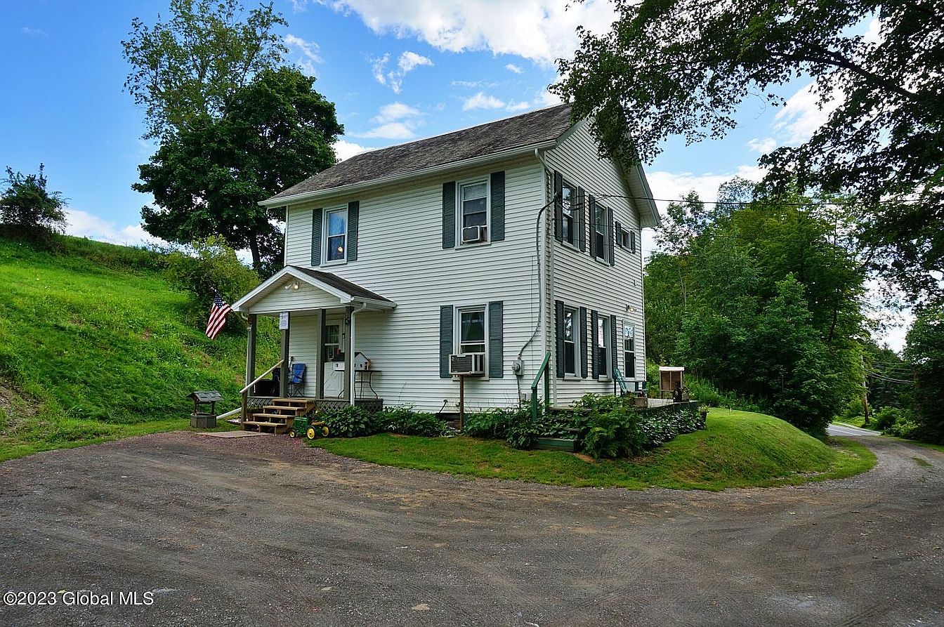 1st image of 152 South Main Street