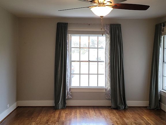 5th image of 1018 Marion St