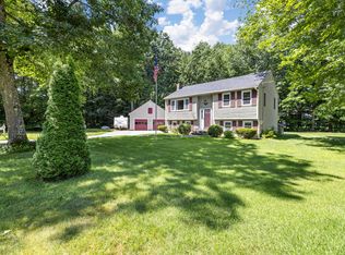 5 Mulberry St, Buxton, ME 04093