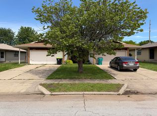 829 W Edgewood St, Springfield, MO 65807
