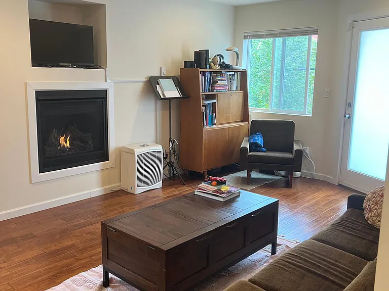 6531C 5th Ave NE #C — Photo 5