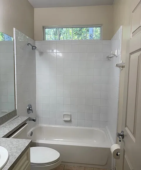 5060 NW 1st Pl — Photo 11