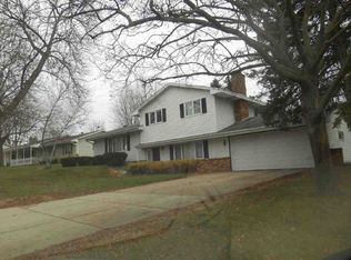 3401 Clark St, Burnsville, MN 55337