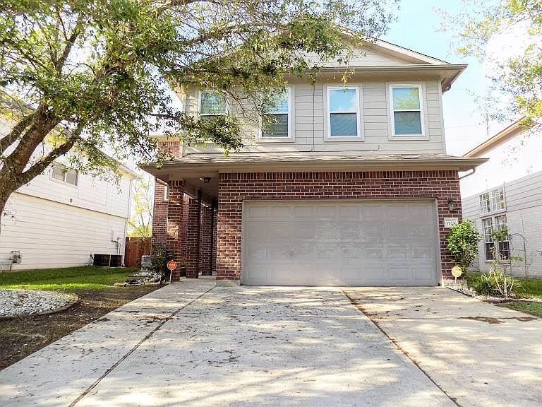 1st image of 1718 Oxford Green Ct