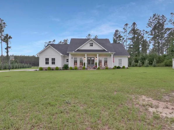 9051 Sage Forest Ln, Milton, FL 32571