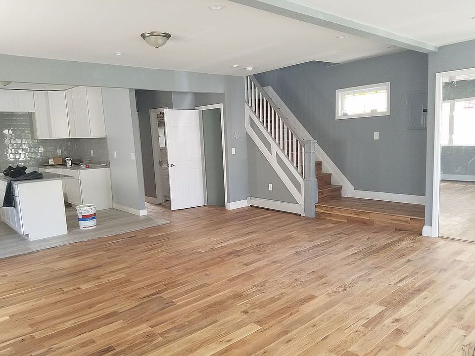 1st image of 9426 214th St