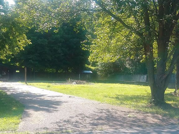 2nd image of 504 Belinda Pkwy Lot 236