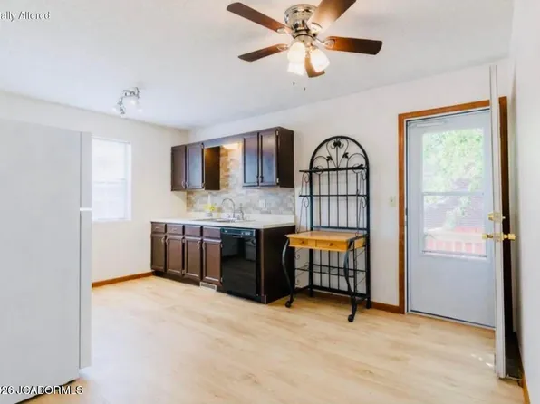 233 W Fillmore St, Jefferson City, MO 65101