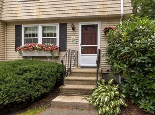 5 Pine Grove Rd, Exeter, NH 03833